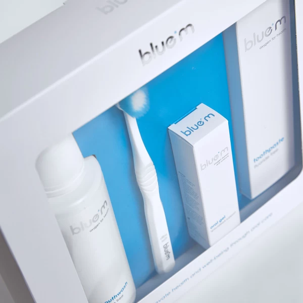 Burnos priežiūros rinkinys su deguonimi, BLUEM Aligner Care Essentials Kit, 1 rink - Image 2